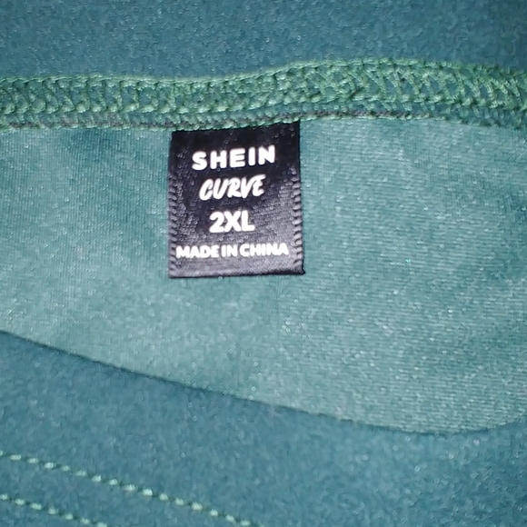 Shein. Green skirt. Size 2x. Worn once. - Picture 2 of 2